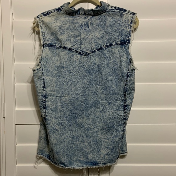 Denim Shirt - Lee Cooper Acid Wash Distressed Denim Shirt Size Large - Picture 4 of 12